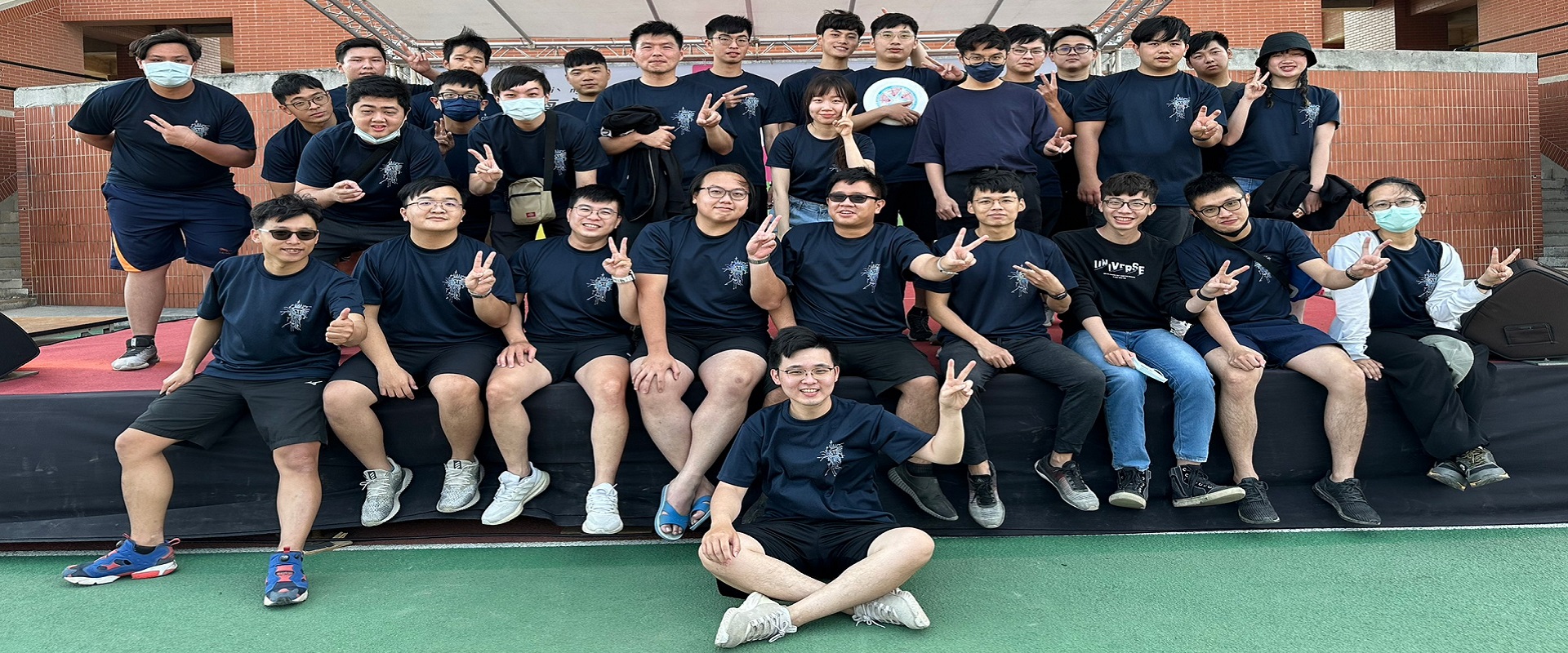 半導體學院學生參加112年度全校運動會《趣味闖關接力賽》榮獲亞軍