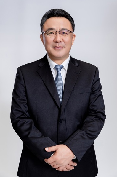 首任院長-黃義佑 特聘教授(另開新視窗/jpg檔)圖片